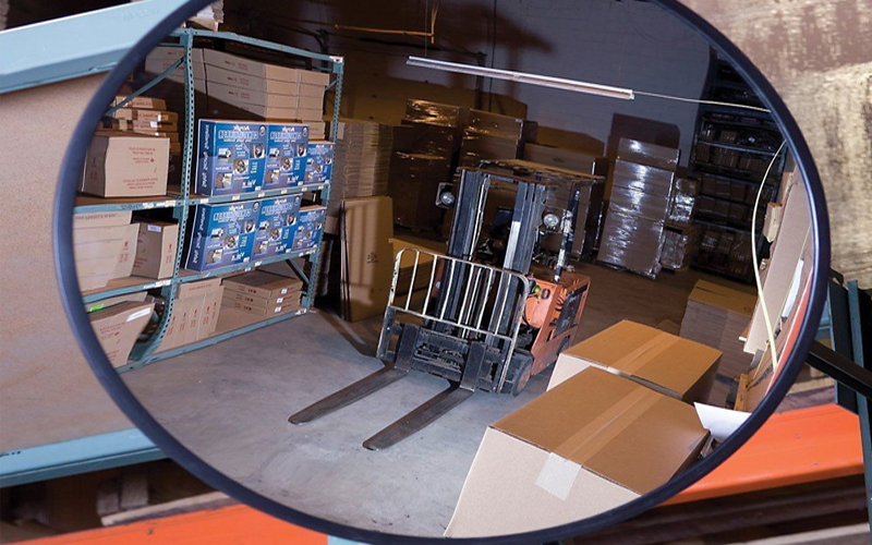 Convex mirror is used in the field of supermarket anti-theft
